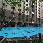 Simply 2Br At Apartment Gateway Ahmad Yani Cicadas By Travelio
