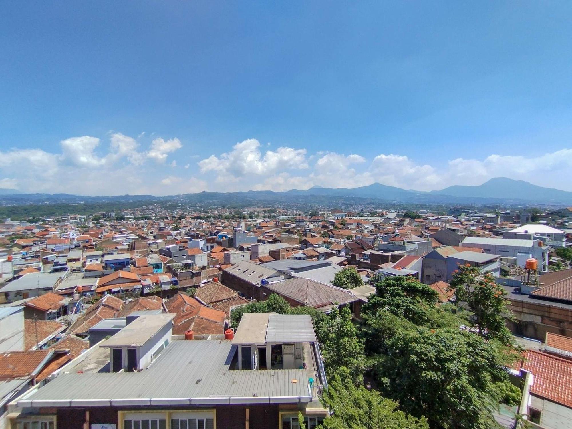 Simply 2br At Gateway Ahmad Yani Cicadas By Travelio Apartemen
